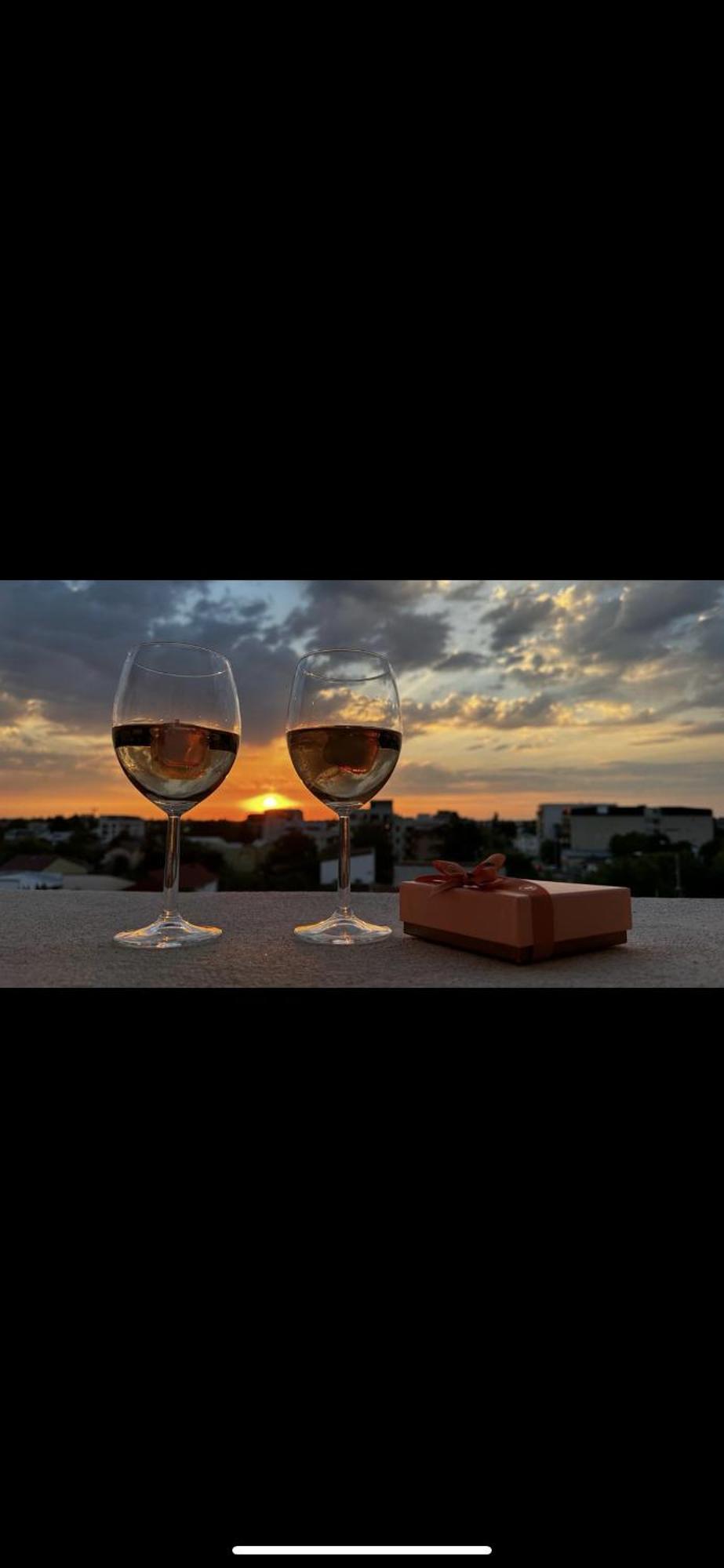 Sunset View Bucharest Apartment Ngoại thất bức ảnh